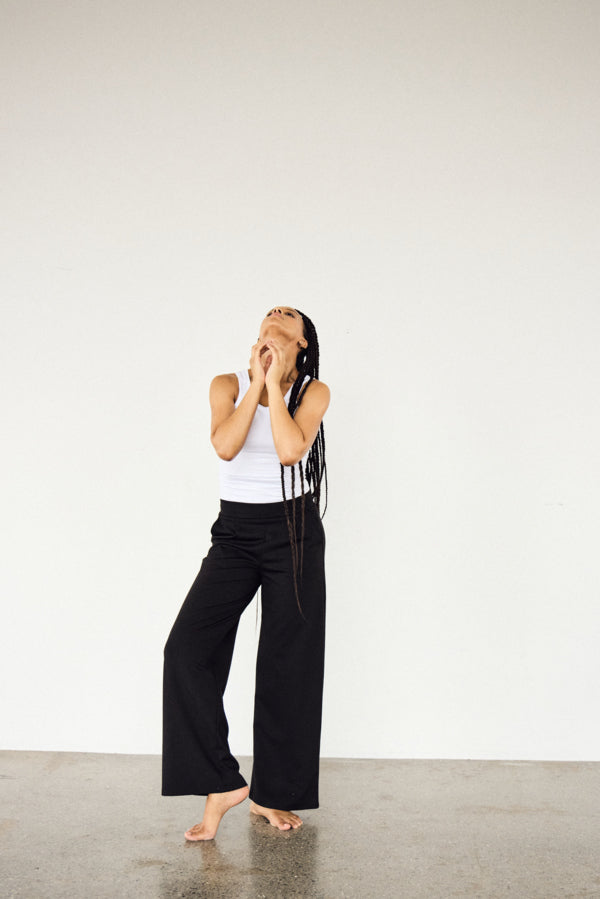 Kate Trouser in Black by Ichi