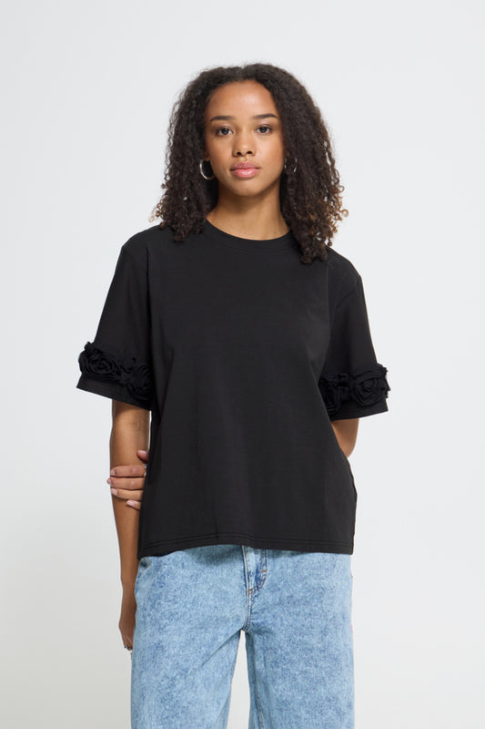 Rosanny Top in Black by Ichi