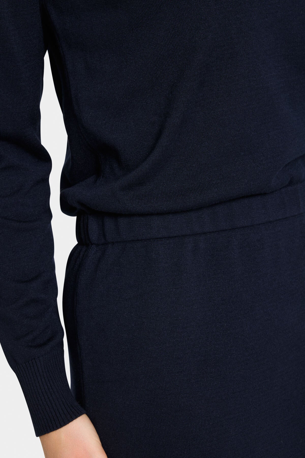 Mila Crew Neck Jumper Dress with Belt in Midnight Blue by Saint Tropez
