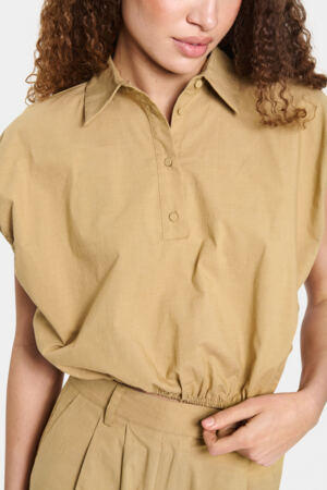 Kinsley Shirt by Saint Tropez
