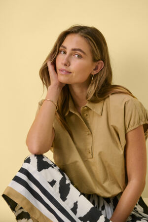 Kinsley Shirt by Saint Tropez