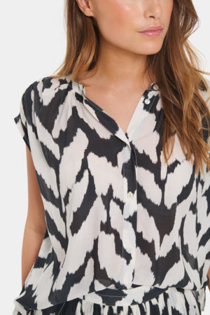 Kelsie Shirt by Saint Tropez