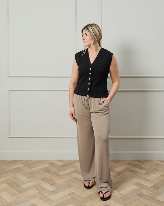 Leona Pants in Fawn by CHALK